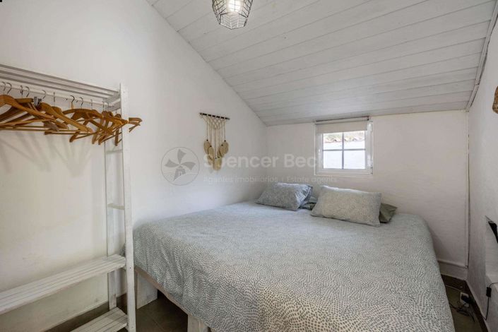 Image No.37-5 Bed House for sale