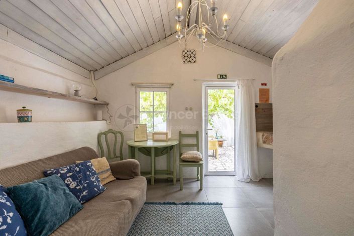 Image No.36-5 Bed House for sale