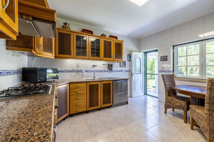 Image No.23-4 Bed House for sale