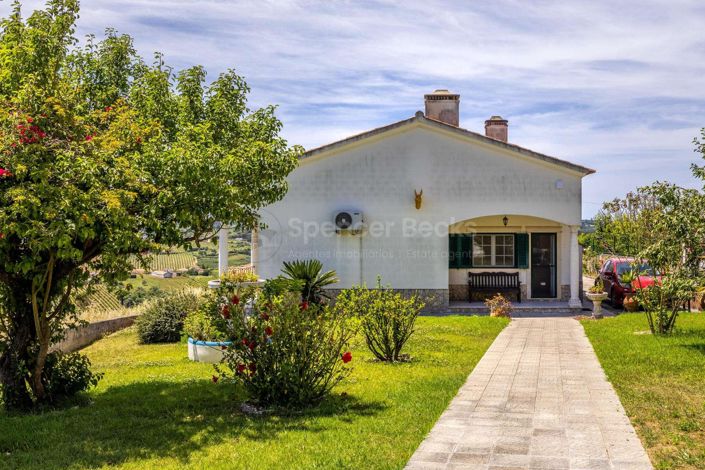 Image No.26-4 Bed House for sale