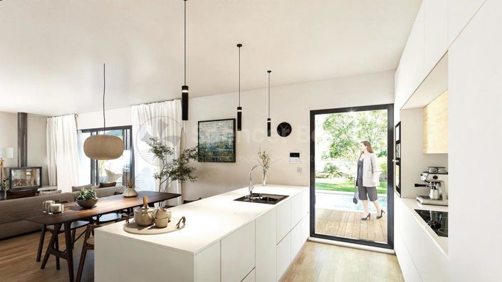 Image No.3-4 Bed House for sale