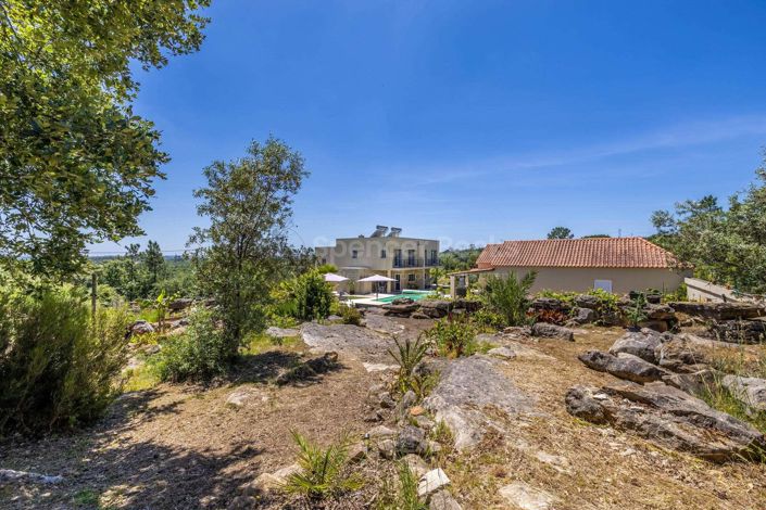 Image No.26-6 Bed House for sale