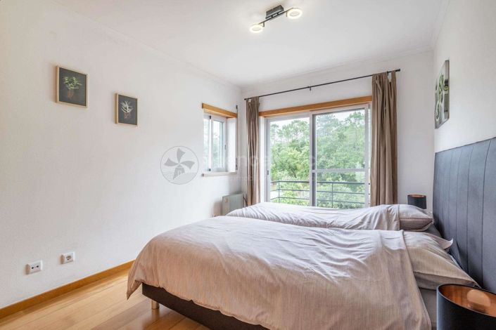Image No.43-6 Bed House for sale