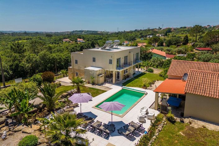 Image No.54-6 Bed House for sale