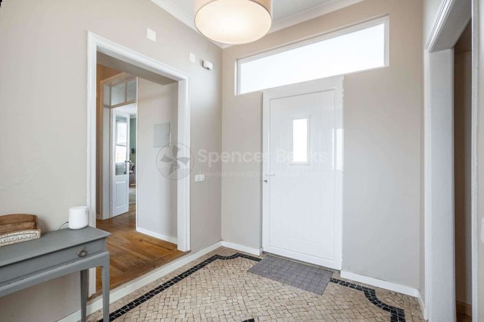 Image No.3-4 Bed House for sale