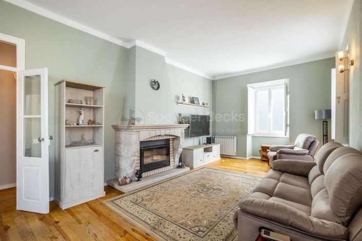 Image No.4-4 Bed House for sale