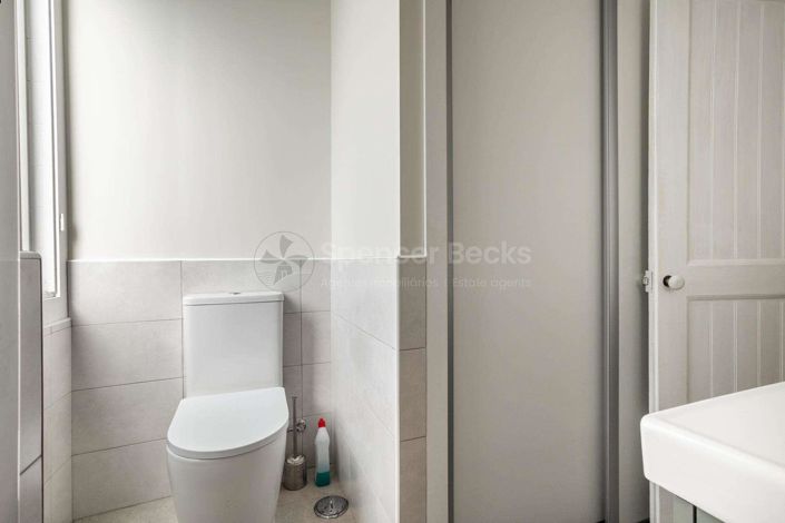 Image No.10-4 Bed House for sale