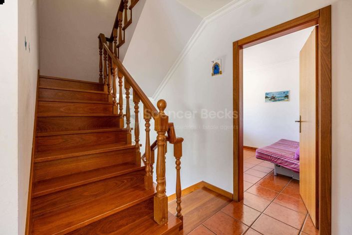 Image No.15-4 Bed House for sale