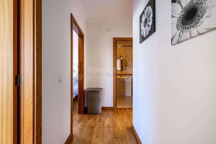 Image No.16-4 Bed House for sale