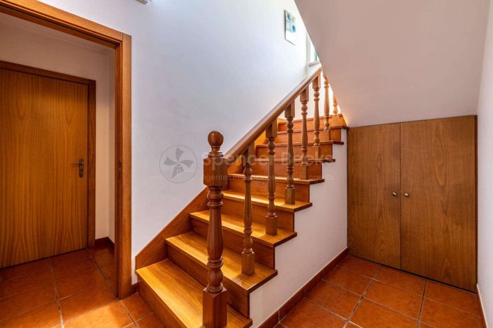 Image No.31-4 Bed House for sale