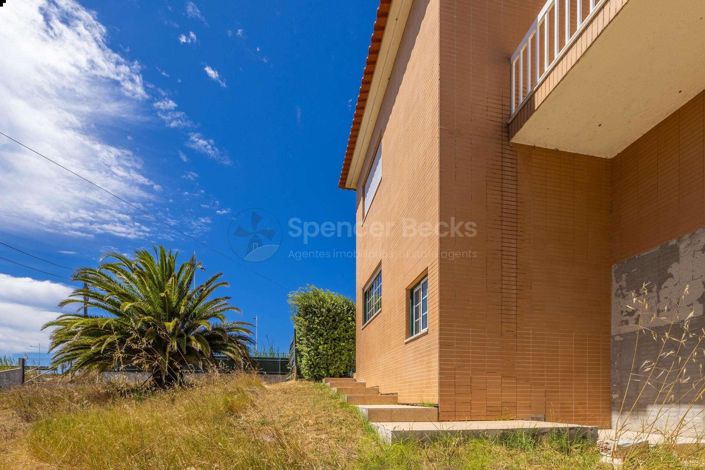 Image No.34-4 Bed House for sale