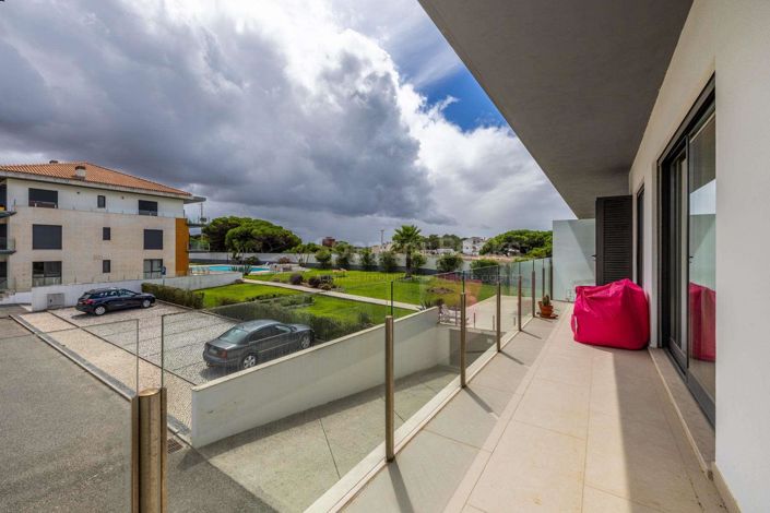 Image No.11-3 Bed Apartment for sale