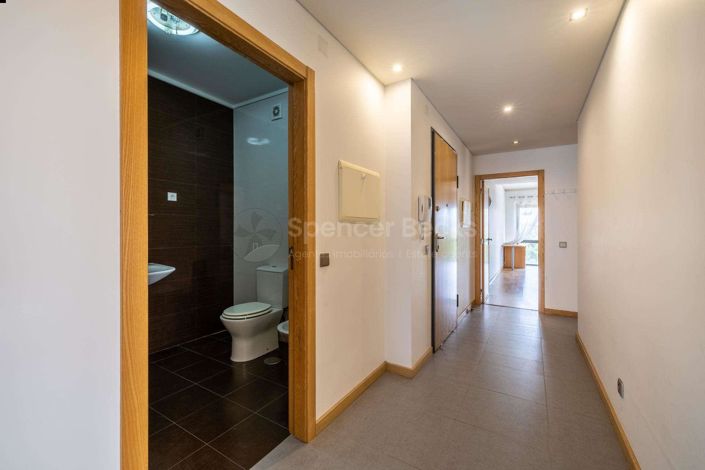 Image No.13-3 Bed Apartment for sale