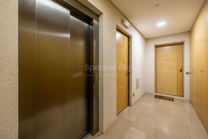 Image No.30-3 Bed Apartment for sale