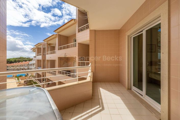 Image No.16-2 Bed Apartment for sale