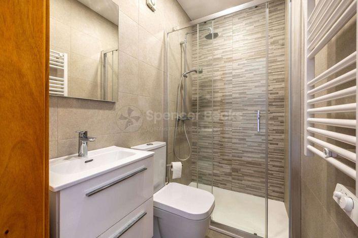 Image No.22-2 Bed Apartment for sale