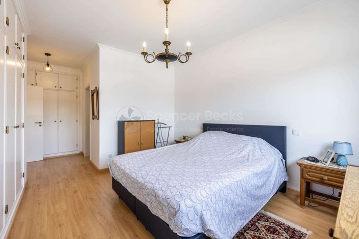 Image No.28-3 Bed House for sale
