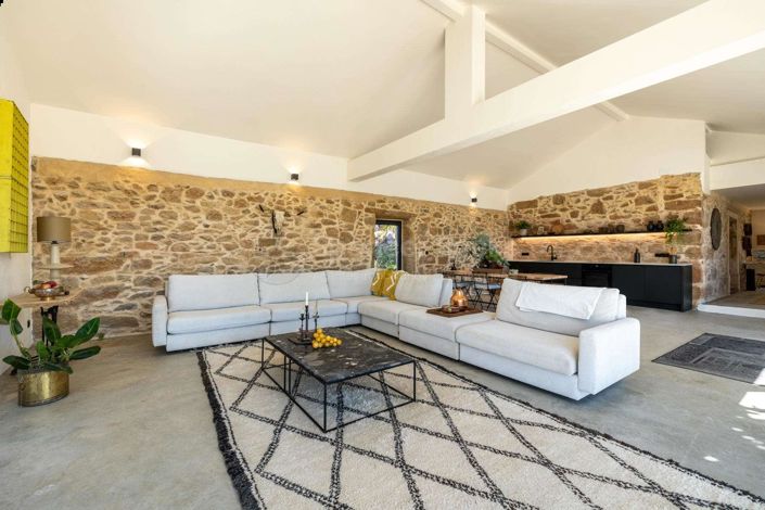 Image No.8-2 Bed House for sale