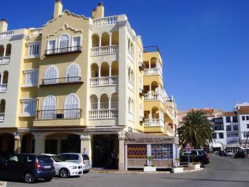 02-Fachada