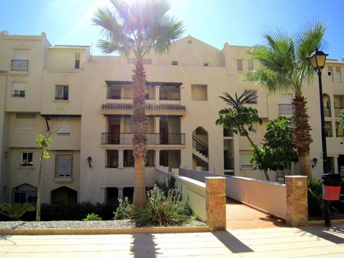 Image No.25-2 Bed Apartment for sale