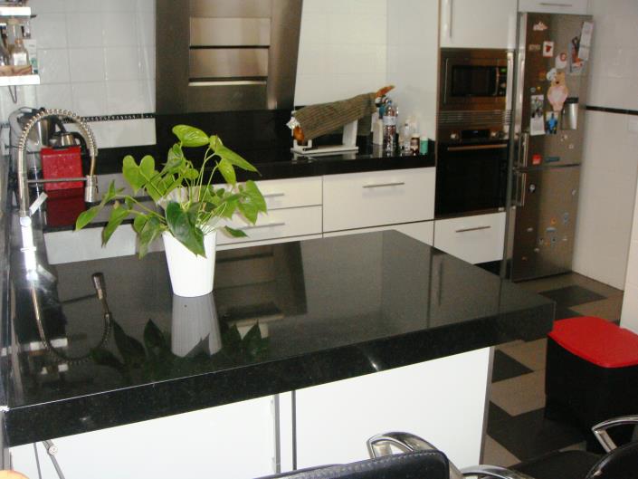 Image No.12-3 Bed Townhouse for sale