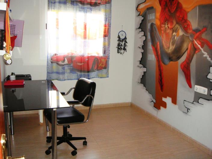 Image No.18-3 Bed Townhouse for sale