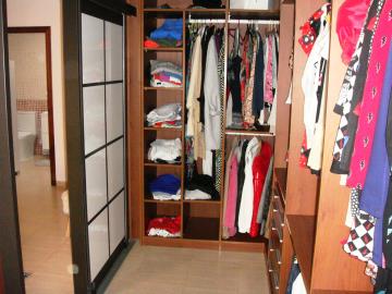 22-Dorm