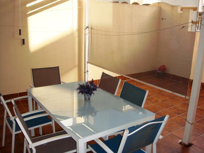 Image No.30-3 Bed Townhouse for sale