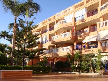 02-Fachada