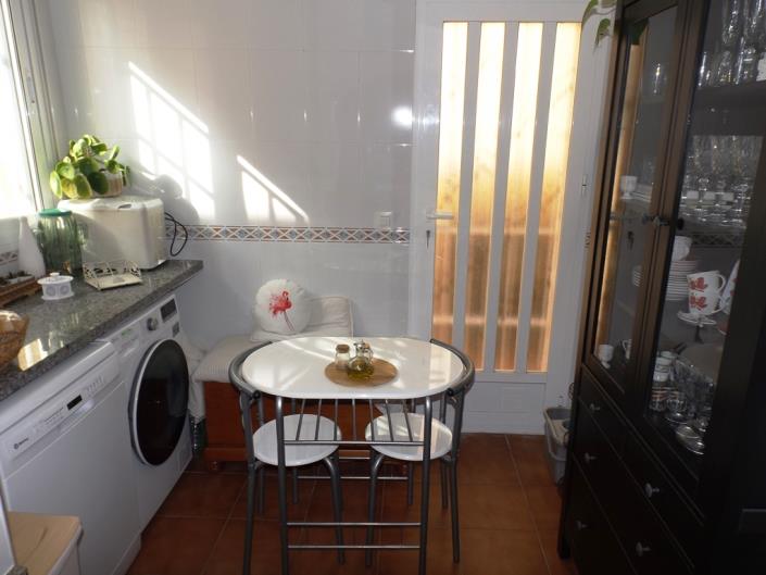 Image No.17-4 Bed House/Villa for sale