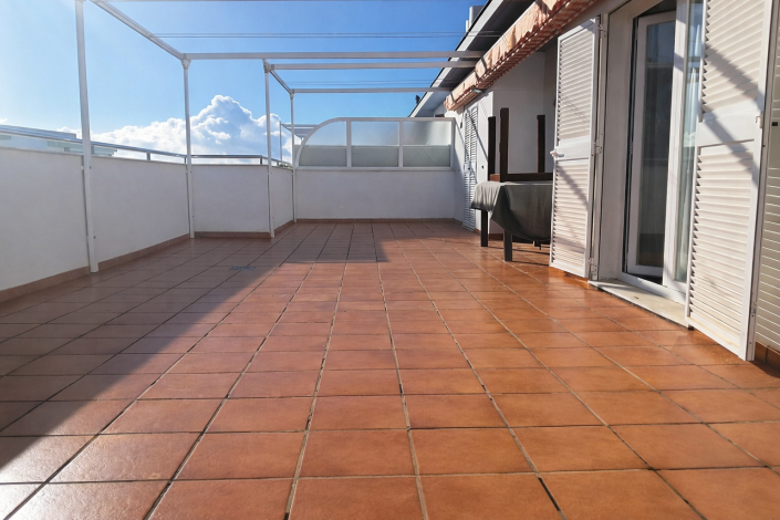 Image No.3-3 Bed Penthouse for sale