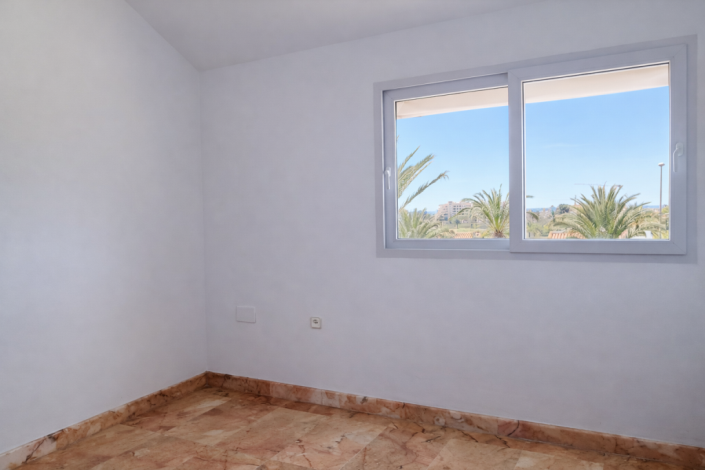 Image No.23-Villa de 4 chambres à vendre à Almerimar