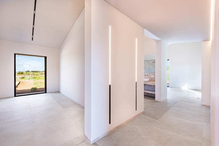 Image No.14-4 Bed Villa for sale