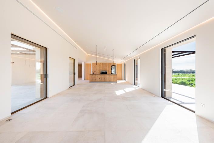 Image No.26-4 Bed Villa for sale