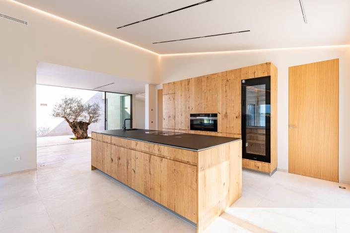 Image No.29-4 Bed Villa for sale