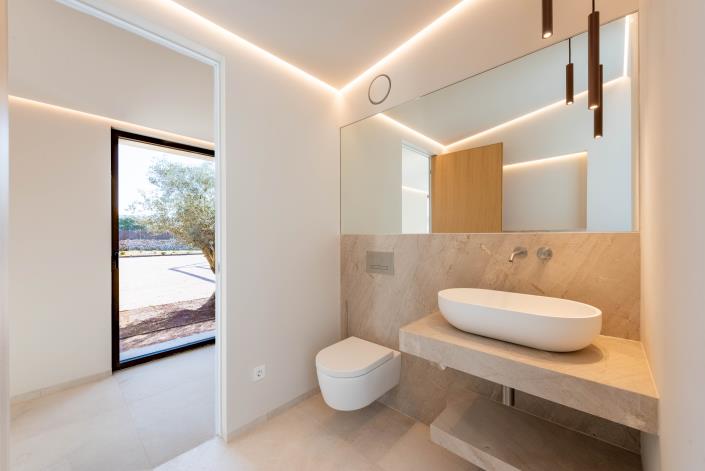 Image No.33-4 Bed Villa for sale