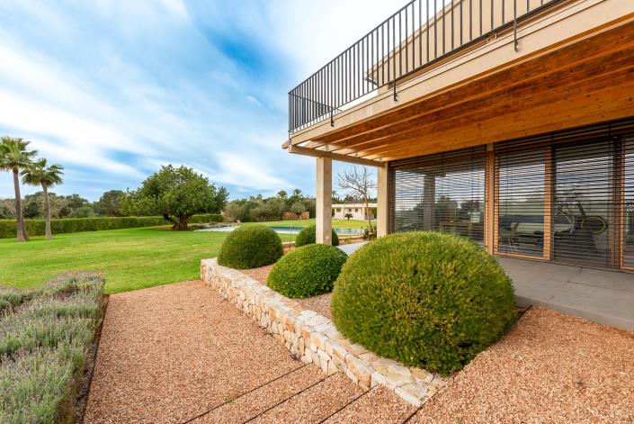 Image No.8-6 Bed Villa for sale