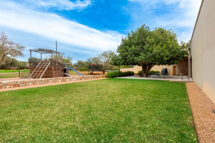 Image No.20-6 Bed Villa for sale