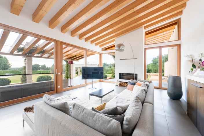 Image No.27-6 Bed Villa for sale