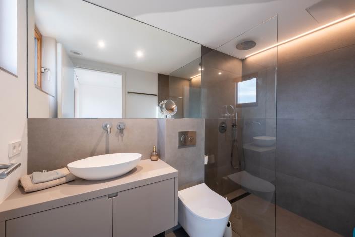 Image No.30-6 Bed Villa for sale