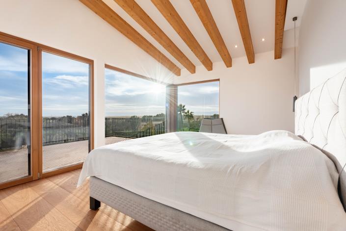 Image No.46-6 Bed Villa for sale