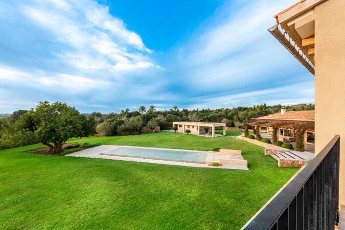 Image No.47-6 Bed Villa for sale