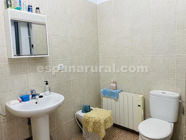 Image No.8-4 Bed Village House for sale