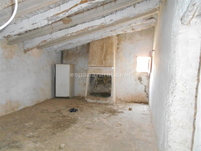 Image No.5-Country House for sale