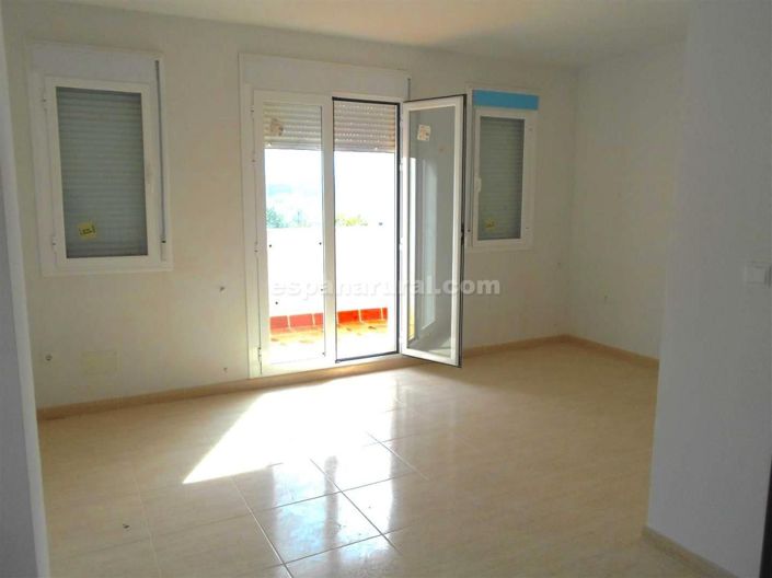 Image No.3-4 Bed Villa for sale