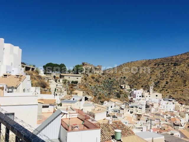 Image No.23-Maison de village de 7 chambres à vendre à Sierro