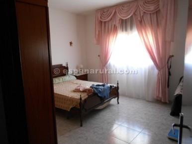 Image No.4-5 Bed Village House for sale