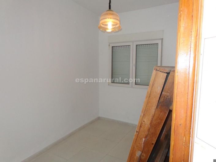 Image No.7-4 Bed Townhouse for sale