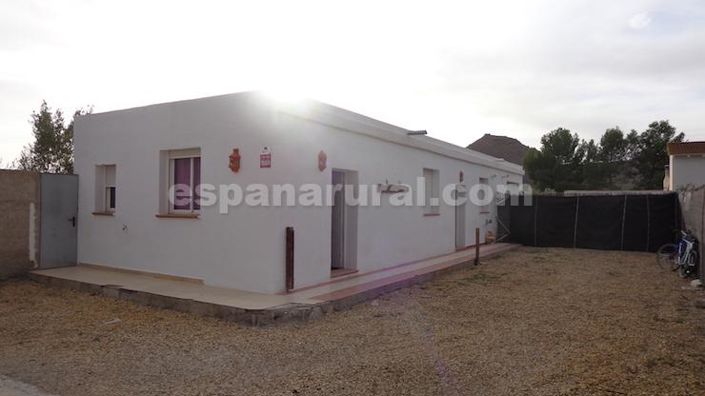 Image No.2-2 Bed Villa for sale