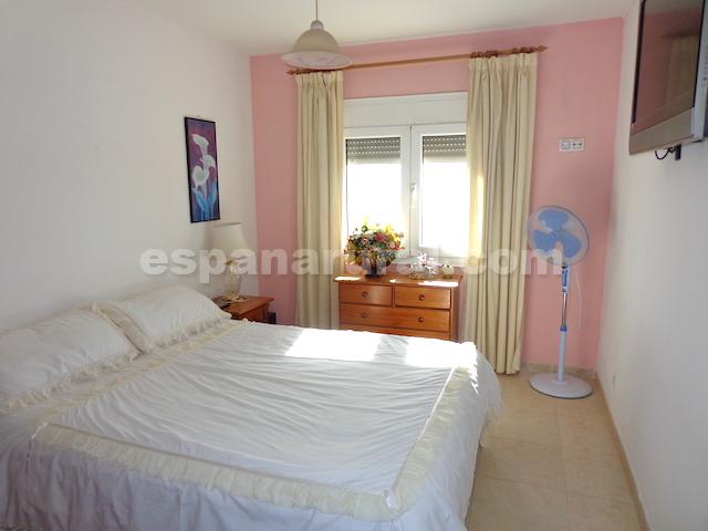 Image No.11-10 Bed Country House for sale